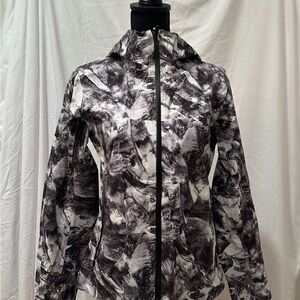 Lululemon Black and White Rain Jacket